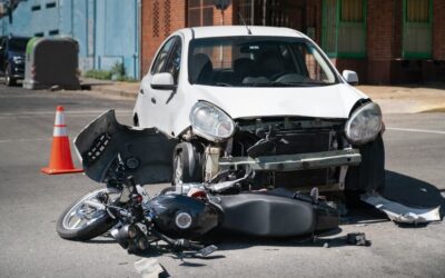 Közlekedési balesetek – így nyújtsunk segítséget a sérültek számára