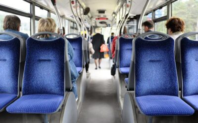 Tömegközlekedési eszközökön elszenvedett balesetek